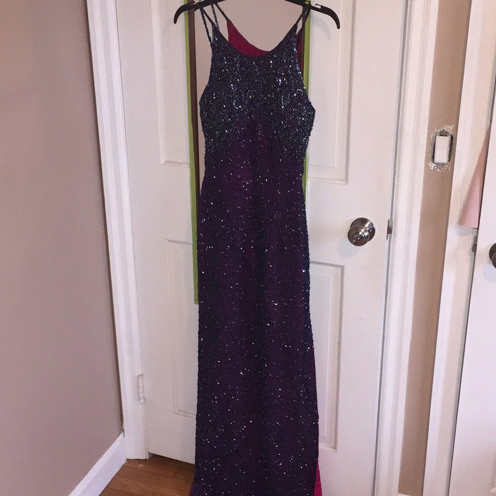 Stunning CACHE Formal Beaded Formal Prom Gown